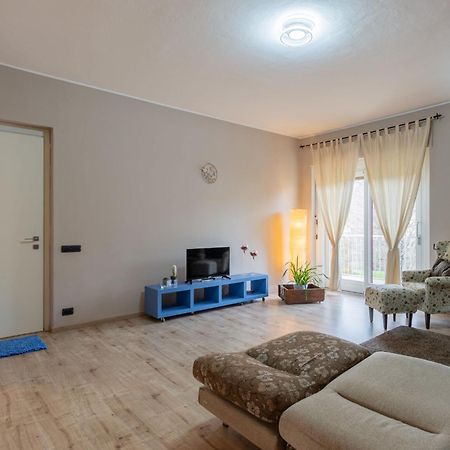 Apartment Graziella By Interhome Leggiuno Exterior foto